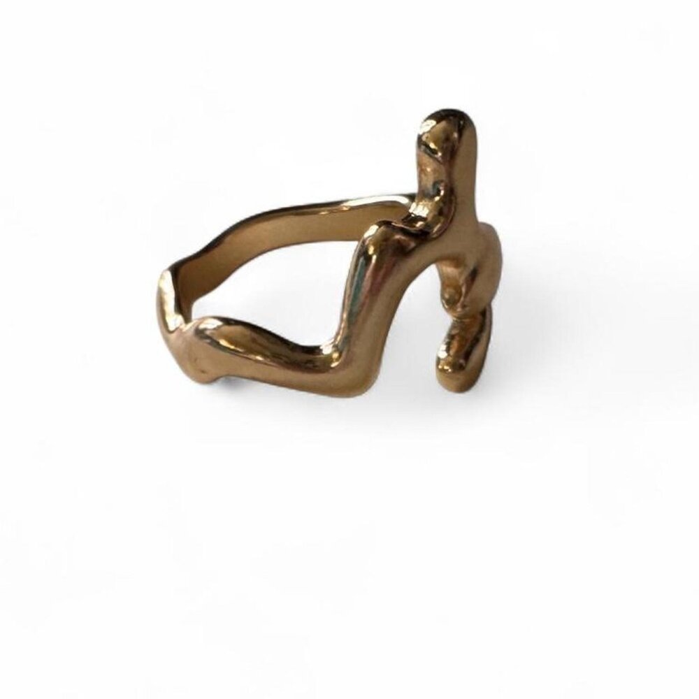 Size 7 Gold ring with a unique design #boho...